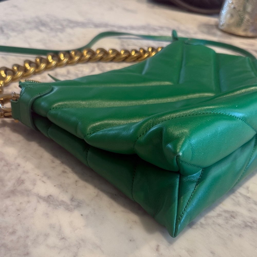 Rebecca Minkoff Green Crossbody Bag with Gold Chain - Picture 9 of 12